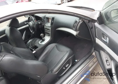 2008 Infiniti G37 Journey z USA, uszkodzony, nr VIN JNKCV64E68M124624